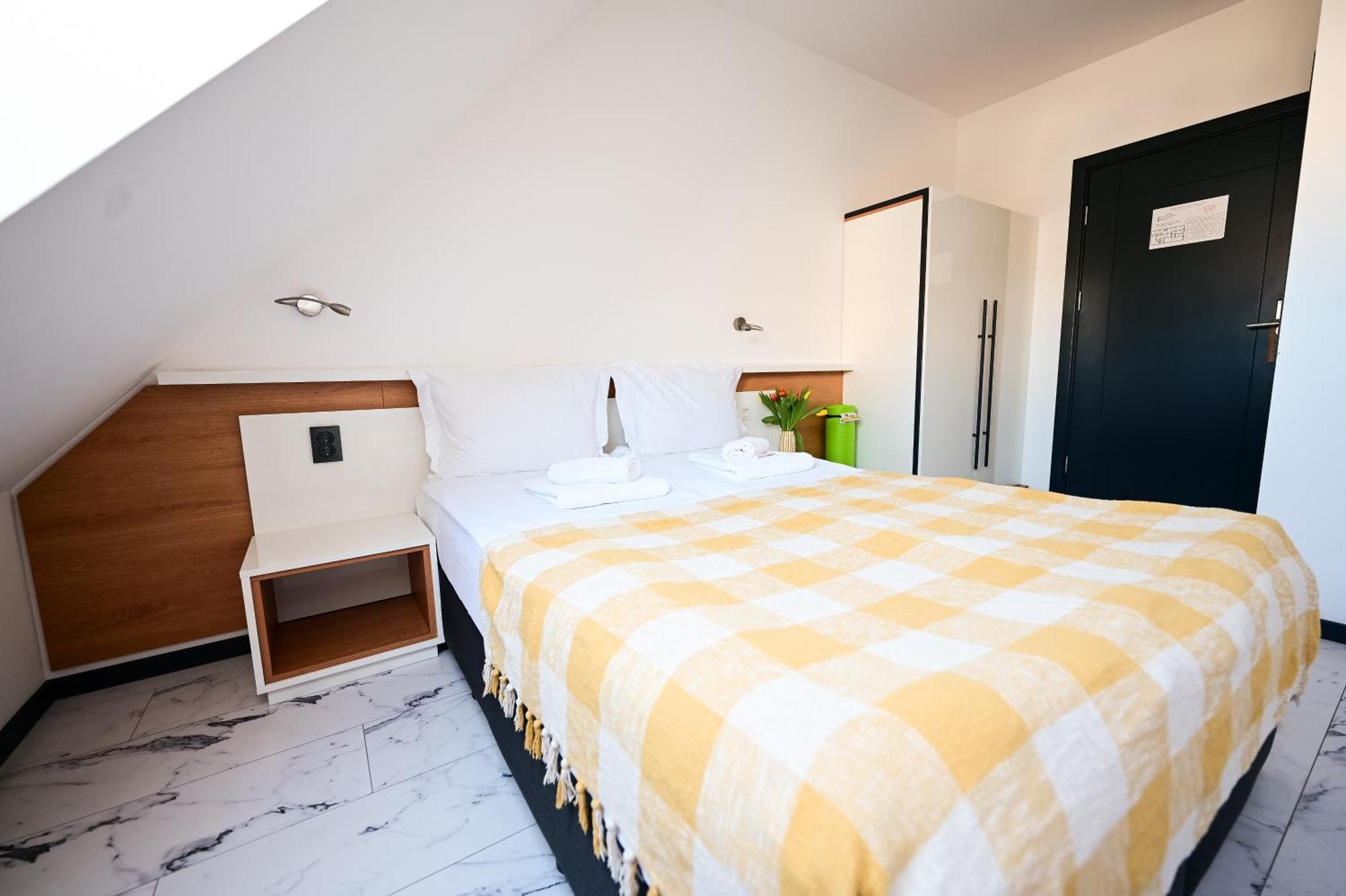 Rubo Hotel Šumen Exteriér fotografie
